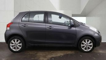 Toyota Yaris VVT-I TR