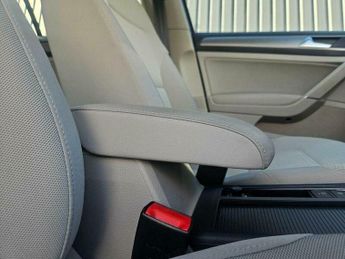 Volkswagen Golf 1.4 TSI BlueMotion Tech Match Edition DSG Euro 6 (s/s) 5dr