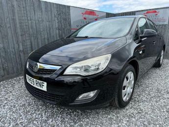 Vauxhall Astra 1.4 16v Exclusiv Euro 5 5dr