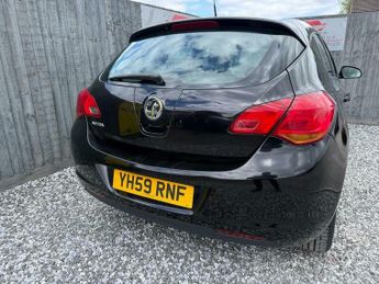 Vauxhall Astra 1.4 16v Exclusiv Euro 5 5dr