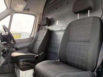 Mercedes-Benz Sprinter 2.1 310 CDi RWD L3 H3 4dr