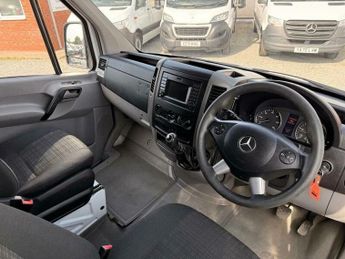 Mercedes-Benz Sprinter 2.1 310 CDi RWD L3 H3 4dr