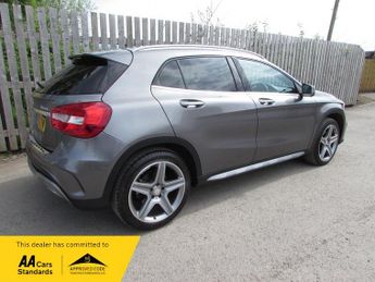 Mercedes GLA GLA 220 D 4MATIC AMG LINE