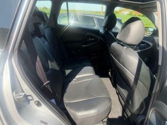 Toyota RAV4 2.0 XT4 4WD 5dr