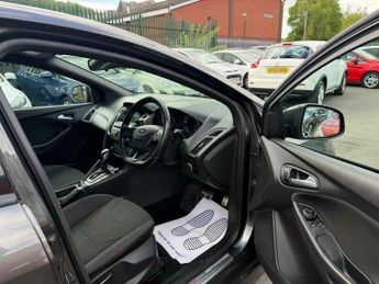 Ford Focus 1.0T EcoBoost ST-Line Auto Euro 6 (s/s) 5dr