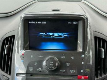 Vauxhall Ampera Electron Hatchback 5dr Petrol Plug-in Hybrid Auto Euro 5 (Range 