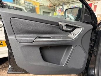 Volvo XC60 3.0 lux automatic Petrol Automatic