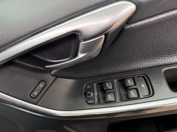 Volvo XC60 3.0 lux automatic Petrol Automatic