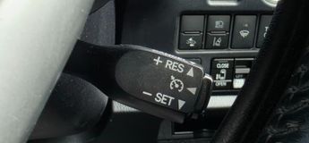 Toyota Noah / Esquire 1.8L HYBRID AUTO 7 SEATS 5 DR
