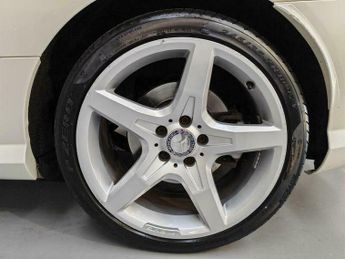 Mercedes-Benz CLS 1.8 SLK200 BlueEfficiency AMG Sport Edition 125 G-Tronic+ Euro 5