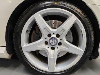 Mercedes-Benz CLS 1.8 SLK200 BlueEfficiency AMG Sport Edition 125 G-Tronic+ Euro 5