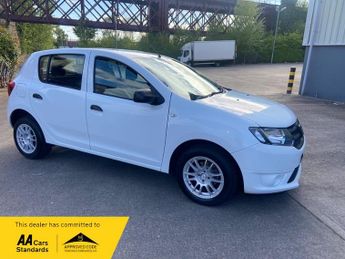 Dacia Sandero 1.2 AMBIANCE 5DR