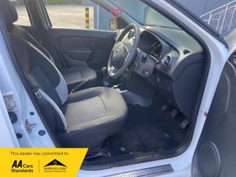 Dacia Sandero 1.2 AMBIANCE 5DR
