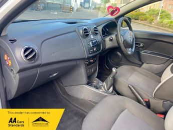 Dacia Sandero 1.2 AMBIANCE 5DR
