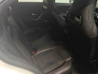 Mercedes-Benz A Class 1.5 A180d AMG Line (Premium) 7G-DCT Euro 6 (s/s) 5dr