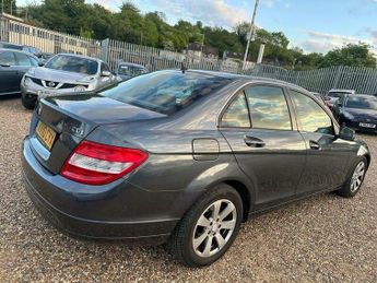 Mercedes-Benz C Class 1.8 C180 BlueEfficiency SE Auto Euro 5 4dr