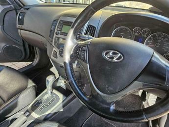 Hyundai I30 1.6 CRDi Premium Auto Euro 4 5dr