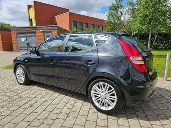 Hyundai I30 1.6 CRDi Premium Auto Euro 4 5dr