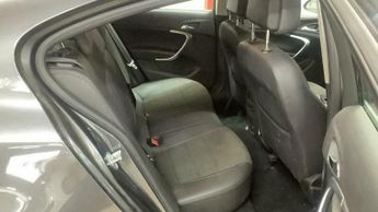 Vauxhall Insignia 2.0 CDTi SE Auto Euro 5 5dr