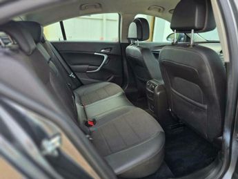 Vauxhall Insignia 2.0 CDTi SE Auto Euro 5 5dr