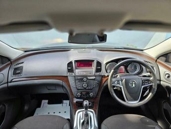 Vauxhall Insignia 2.0 CDTi SE Auto Euro 5 5dr