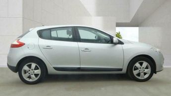 Renault Megane 1.6 16V Dynamique TomTom 3dr