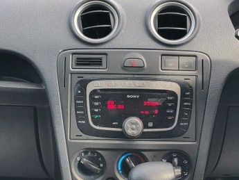 Ford Fusion 1.6 Plus 5dr