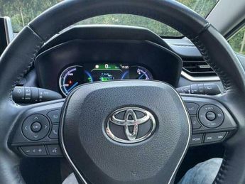Toyota RAV4 2.5 VVT-h GPF Design SUV 5dr Petrol Hybrid CVT Euro 6 (s/s) (218