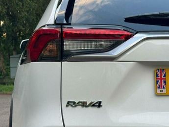 Toyota RAV4 2.5 VVT-h GPF Design SUV 5dr Petrol Hybrid CVT Euro 6 (s/s) (218