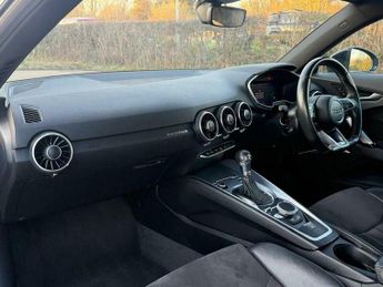 Audi TT 2.0 TFSI Black Edition S Tronic quattro Euro 6 (s/s) 3dr