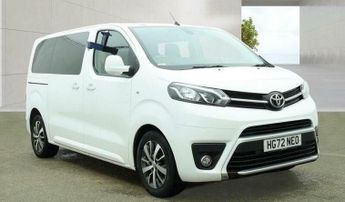 Toyota Verso 2.0D Family Medium MPV Auto MWB Euro 6 (s/s) 5dr (8 Seat)
