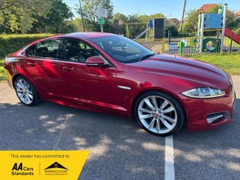 Jaguar XF D V6 S PREMIUM LUXURY