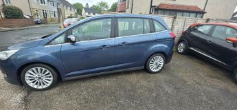 Ford C-Max GRAND TITANIUM 7 seater