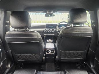 Mercedes-Benz A Class 1.5 A180d Sport (Executive) Hatchback 5dr Diesel 7G-DCT Euro 6 (