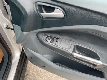 Ford C-Max ZETEC TDCI