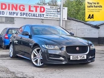 Jaguar XE R-SPORT