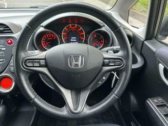 Honda Jazz 1.4 i-VTEC ES Plus CVT Euro 5 5dr
