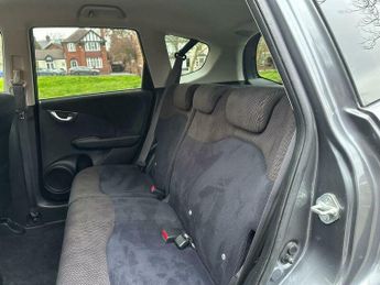 Honda Jazz 1.4 i-VTEC ES Plus CVT Euro 5 5dr