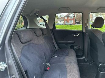 Honda Jazz 1.4 i-VTEC ES Plus CVT Euro 5 5dr