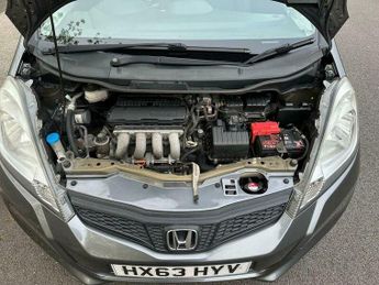 Honda Jazz 1.4 i-VTEC ES Plus CVT Euro 5 5dr