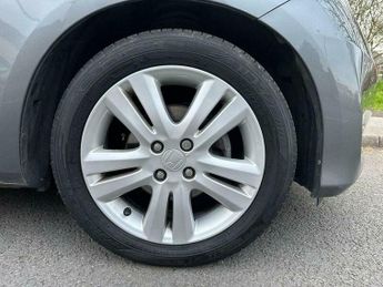 Honda Jazz 1.4 i-VTEC ES Plus CVT Euro 5 5dr