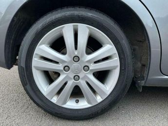 Honda Jazz 1.4 i-VTEC ES Plus CVT Euro 5 5dr