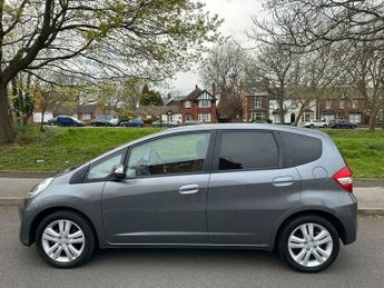 Honda Jazz 1.4 i-VTEC ES Plus CVT Euro 5 5dr