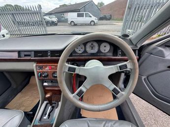 Mercedes E Class E