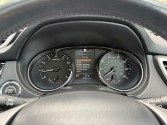 Nissan Qashqai 1.2 DIG-T n-tec+ XTRON 2WD Euro 5 (s/s) 5dr