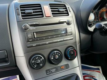 Toyota Auris 1.6 VVT-i TR 5dr