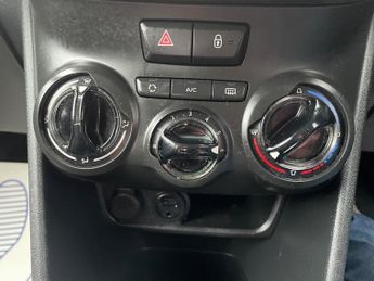 Peugeot 208 ALLURE