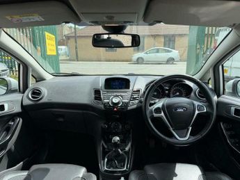Ford Fiesta 1.0T EcoBoost Titanium X Euro 6 (s/s) 5dr