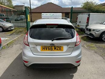 Ford Fiesta 1.0T EcoBoost Titanium X Euro 6 (s/s) 5dr
