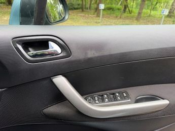 Peugeot 308 E-HDI SW ACTIVE